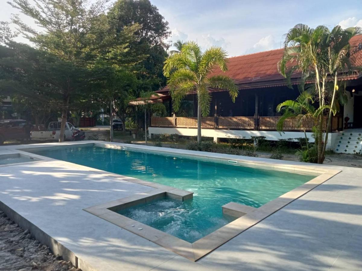 Tamarind Lodge Mae Nam Bagian luar foto